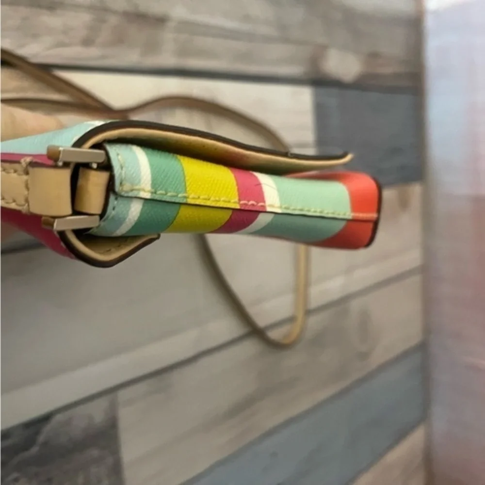 Kate Spade♠️ Multicolor striped crossbody - Eye Catching Crossbody​